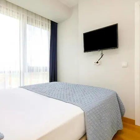 Business-friendly Res With Pool In Fikirtepe Διαμέρισμα *