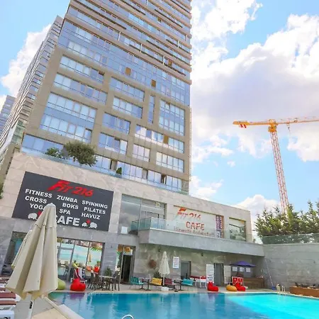 Business-friendly Res With Pool In Fikirtepe
